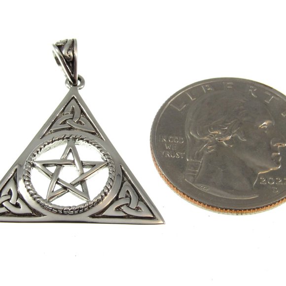 Solid 925 Sterling Silver Pentacle with Celtic Trinity Knot Pyramid Pendant - Picture 2 of 5